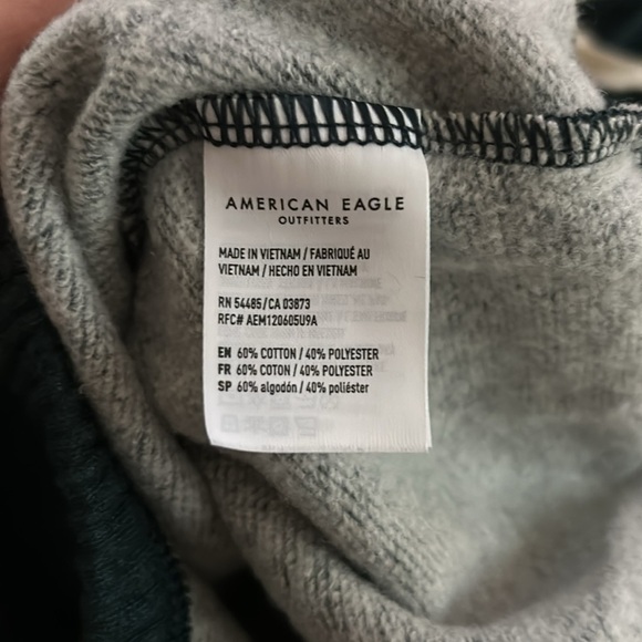NWT American Eagle Dark Forrest Green Pullover Oversized Hoodie Size X-Small - Picture 4 of 4